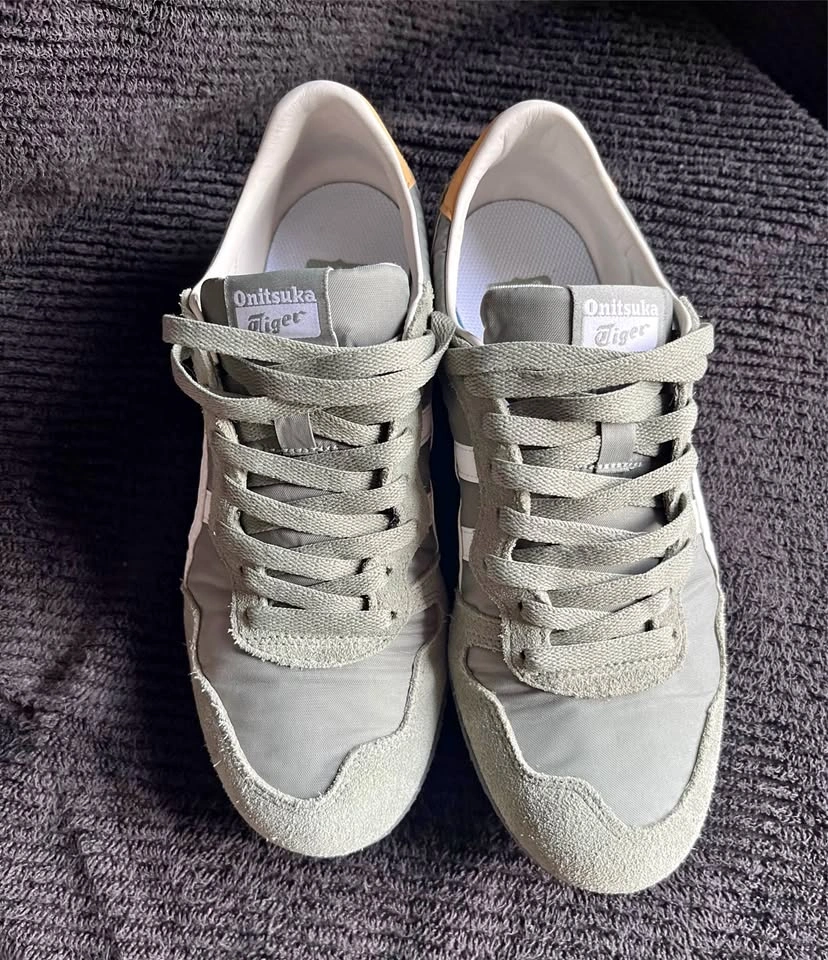 Onitsuka Tiger Serrano Olive Green Sneakers - Like New