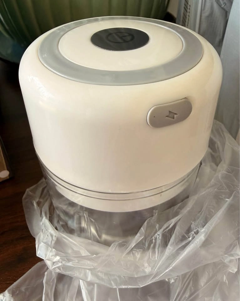Portable Electric Food Chopper – 250ml (Brand New) - photo 4
