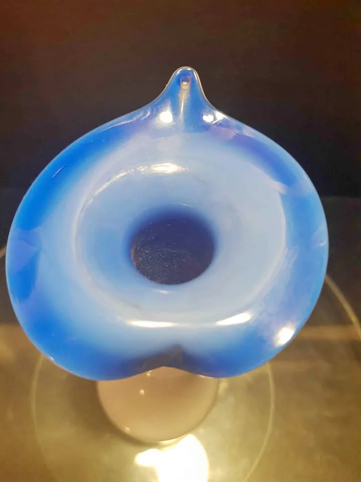 Jack in pulpit art case glass vase thumbnail