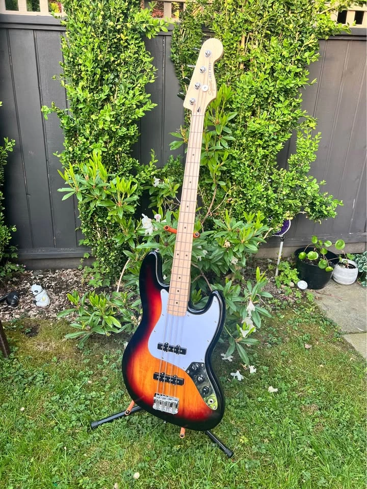 Fender Jazz Bass Affinity Squier Electric Bass Guitar - photo 2