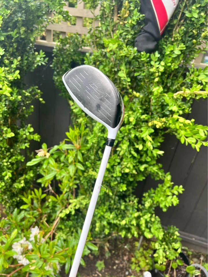 Taylormade Aero Burner Driver LH + Cover - photo 4