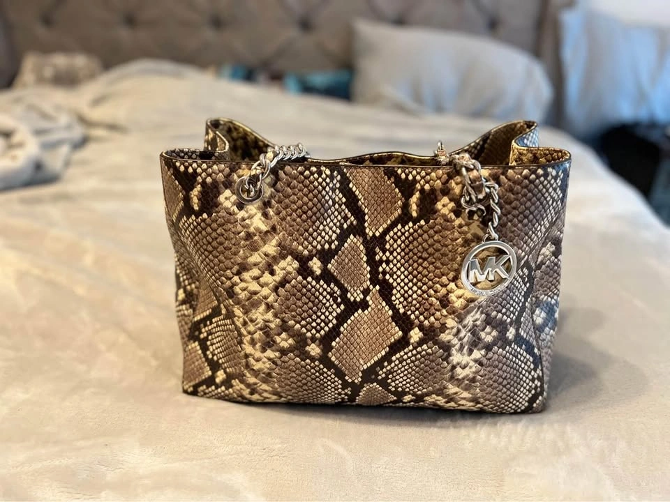 Michael Kors Purse - photo 2