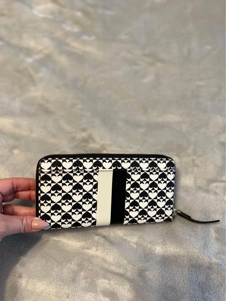 Kate Spade Wallet - photo 3
