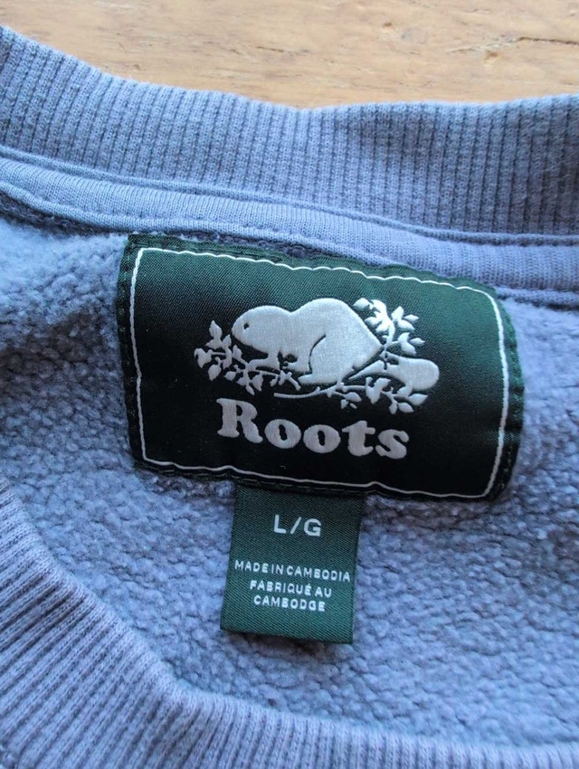 Roots Sweatshirt woman's large - photo 2