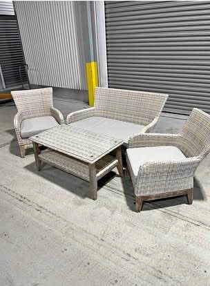 Quality Resin Rattan Wicker Patio Set w/ Covers