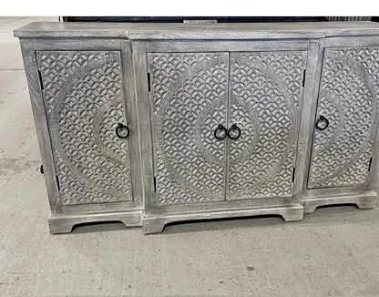 Quality Sideboard/buffet TV Stand