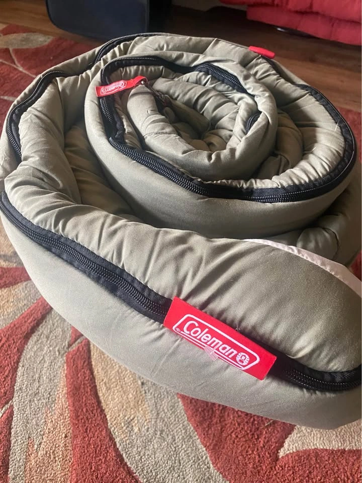 Coleman Thick Sleeping Bag - $25 - photo 3
