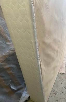 Ethan Allen Full Size 4-Post Bedframe - photo 4