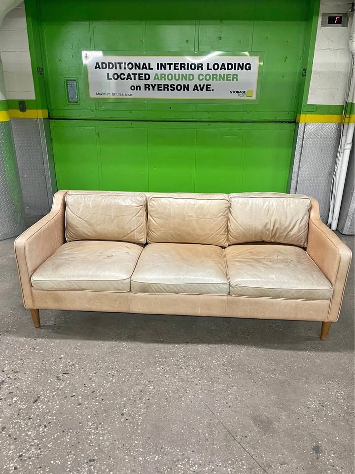 West Elm Hamilton Leather Sofa – 91” | Free Delivery