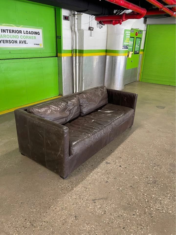 Restoration Hardware Leather Sofa – Free Delivery - photo 4
