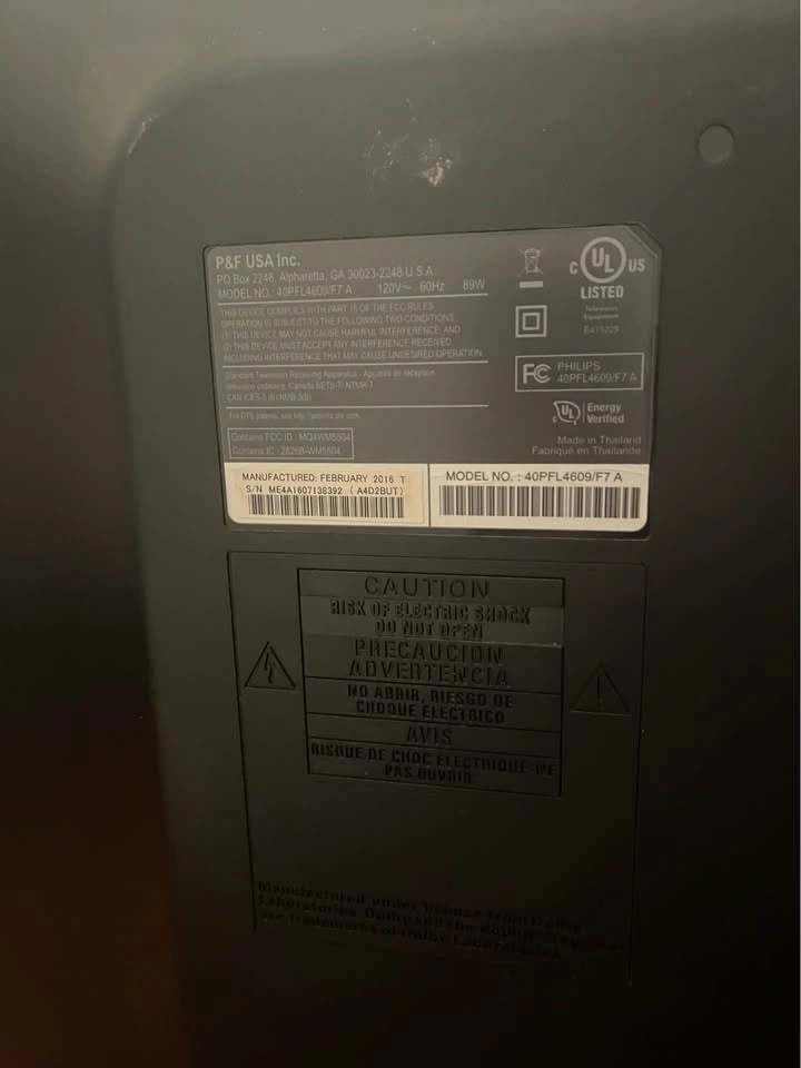 40 inch Phillips Smart TV - photo 3