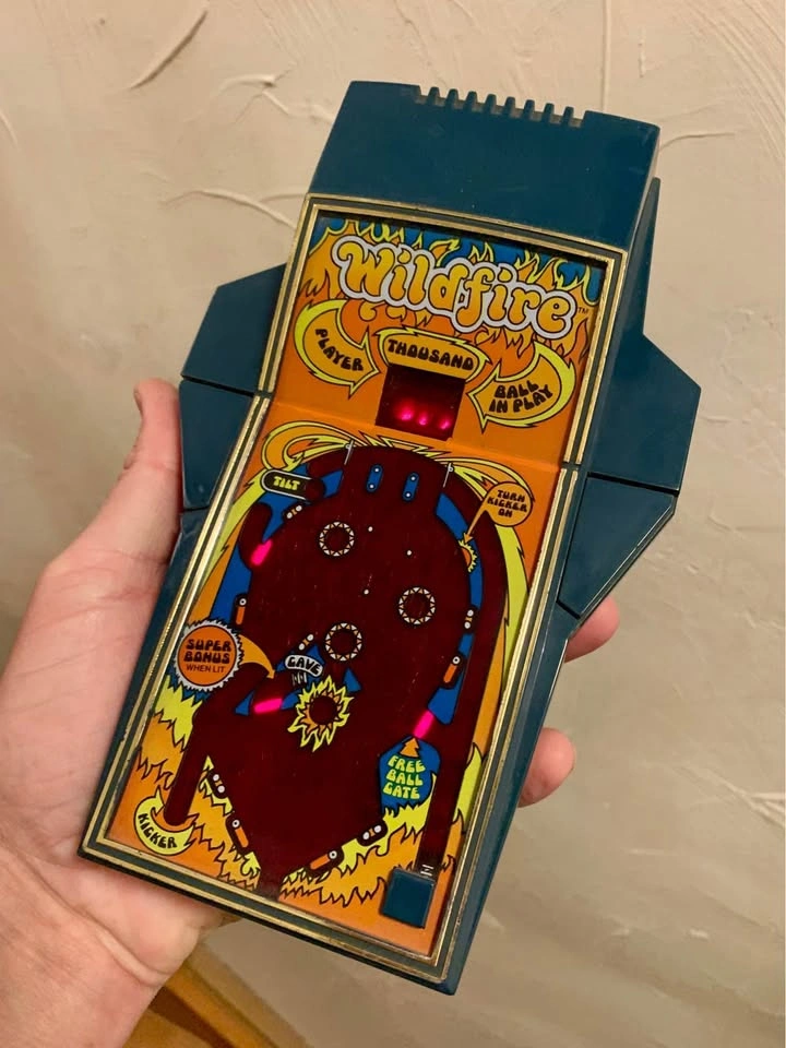 Working 1979 Vintage Arcade Pinball Game