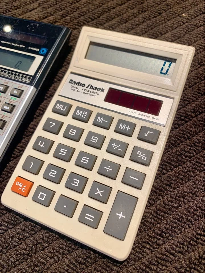 Vintage Calculators - 5 Working & 1 Needs Batteries - photo 3