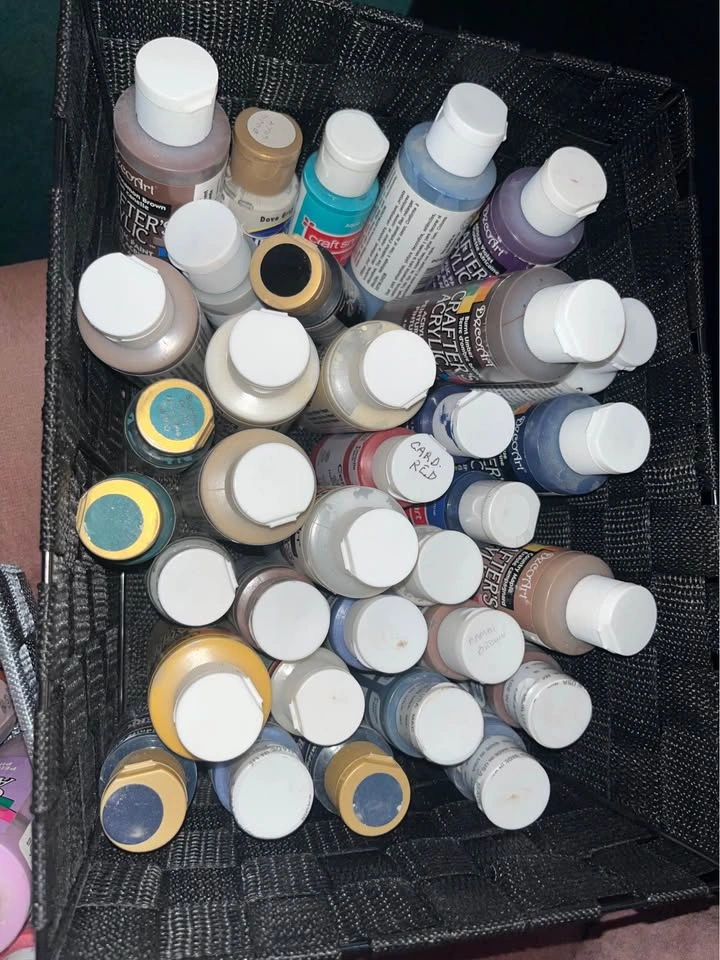 Acrylic Paint - photo 3
