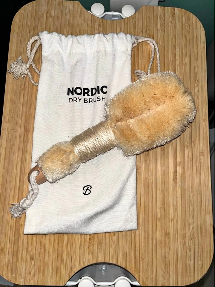 Nordic Dry Brush