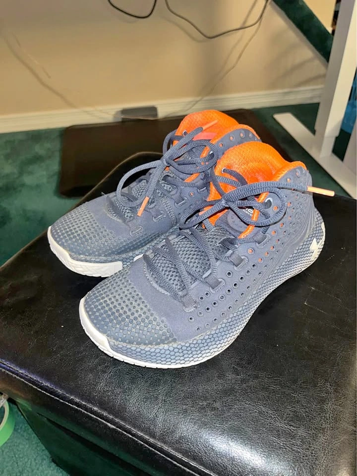 Under Armour HOVR Havoc Basketball Shoes - Size 7 Women’s - Worn
