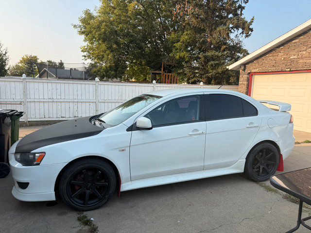 2012 Mitsubishi Lancer - photo 2