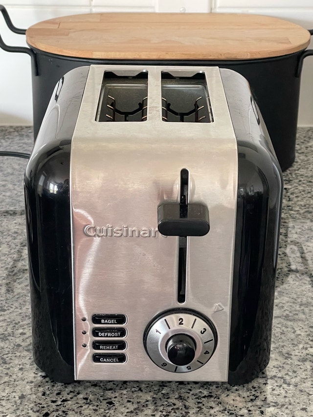 Cuisinart Toaster - photo 2