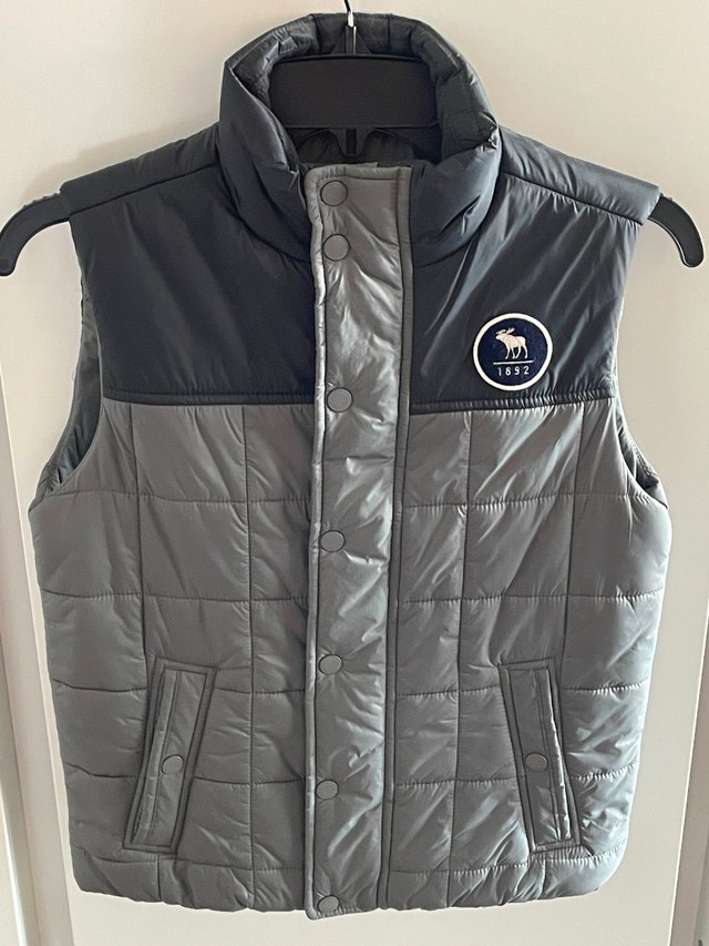 Abercrombie & Fitch Vest - Size 11-12Y