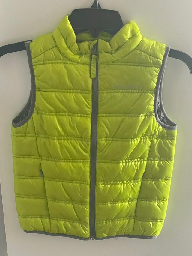 Eddy Bauer Light Puffy Vest - Size 8Y