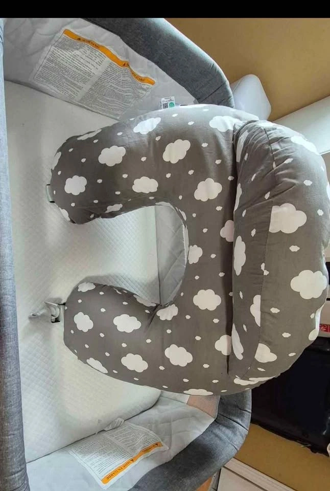 Momcozy Nursing Pillow - photo 2