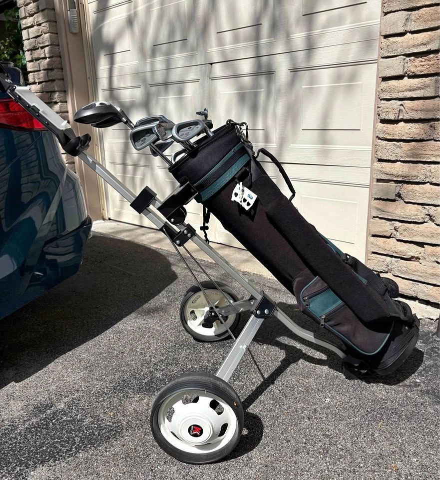 Complete Adult Golf Starter Set – Knight Pull Cart, Bag & Clubs.