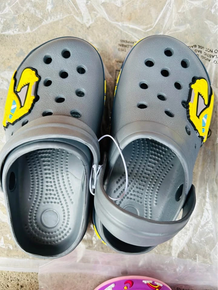 Kids Cartoon Clog Sandals - Non-Slip Water Shoes - photo 5