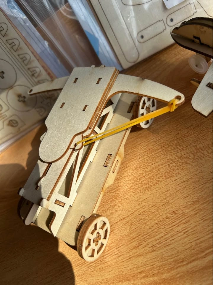 STEM DIY 3D Wooden Airplane and Car Model Kit - photo 3