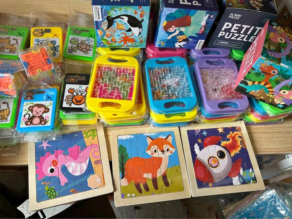 Jigsaw Puzzles & Maze Games