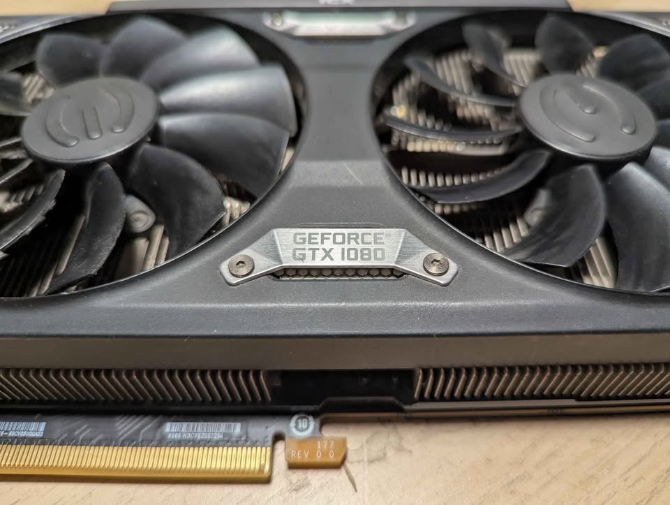 EVGA GeForce GTX 1080 FTW2 Graphics Card - photo 2