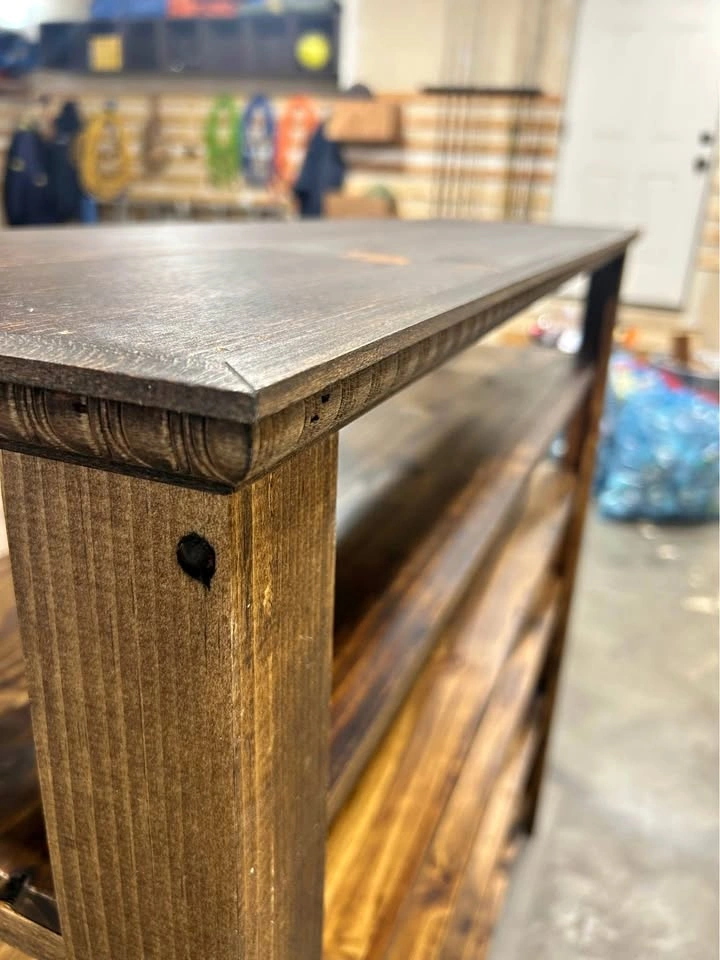 Custom Shoe Stand