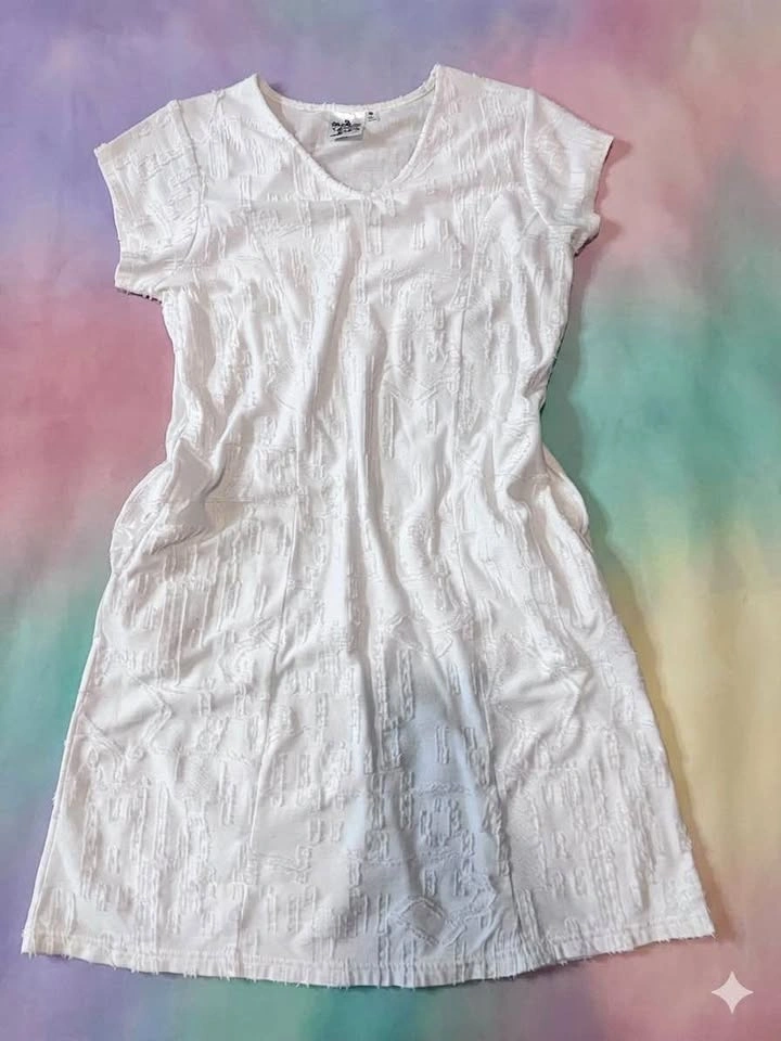 Nostalgia White Textured Dress Medium