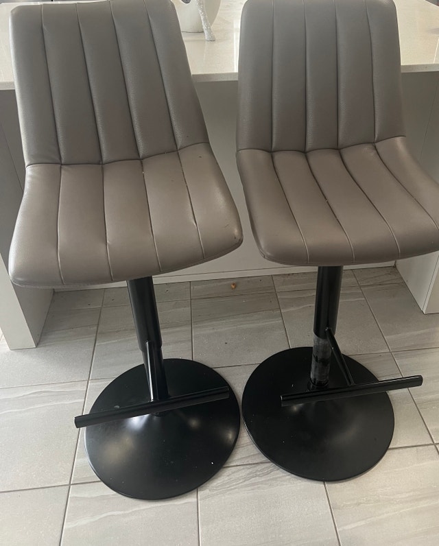 Set of 2 Grey Faux Leather Swivel Bar Stools