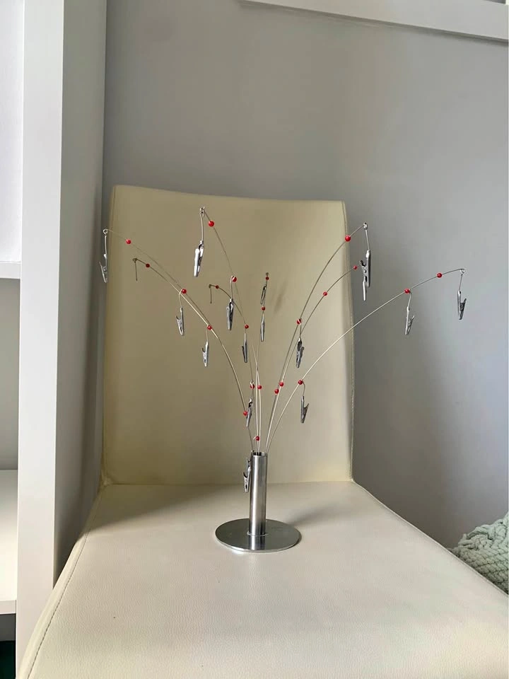 Metal Photo Holder Tree