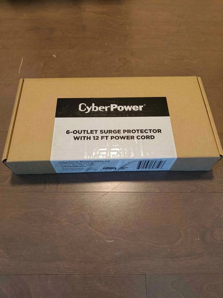 Brand New 6 Outlet Surge Protector - 12ft Cord - photo 3