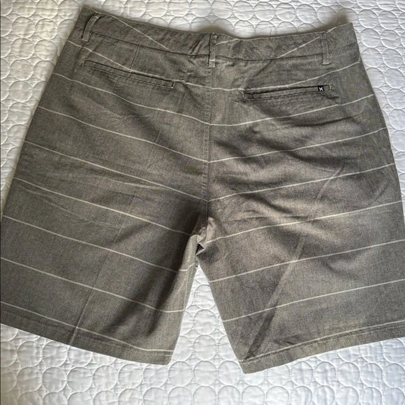 Men's Hurley Heather Grey Stripe Porter Walking Shorts 36" 9" In - photo 3