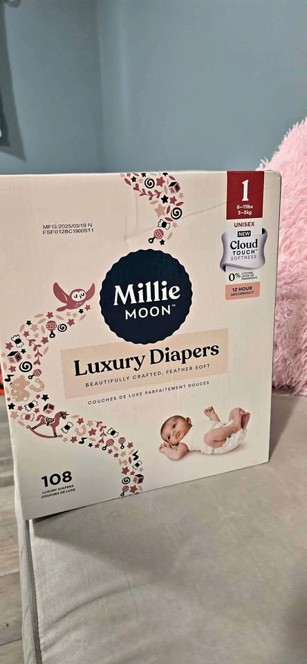 BABY DIAPERS (SIZE 1)