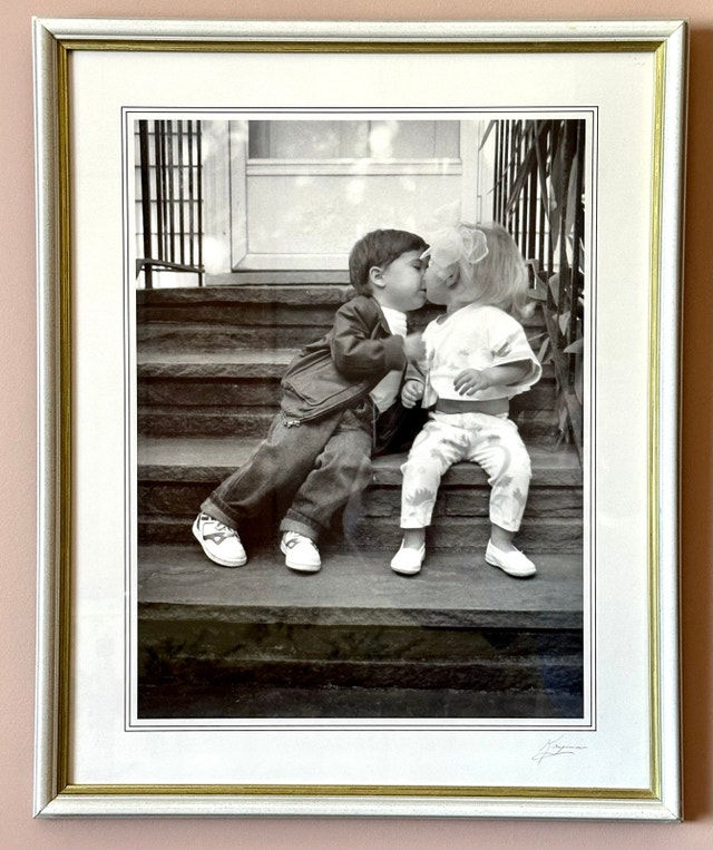 Boy & Girl Kissing by Kryna Decorative Lithograph Art - photo 2
