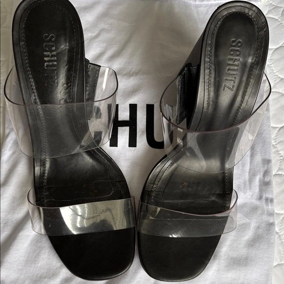 SCHUTZ Victorie sz 9 Black Patent Leather High Block Heel Sandal - photo 5