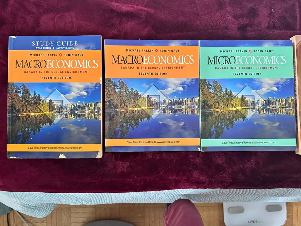 University Used Textbooks for sale thumbnail