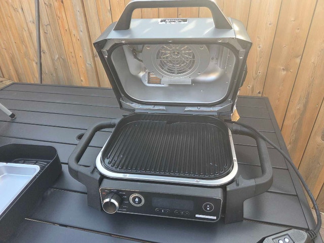 Ninja Woodfire 7-in-1 Outdoor Grill & Smoker + Stand - photo 2