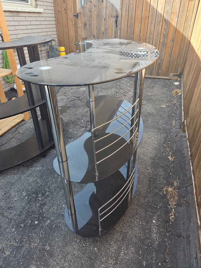 Modern Curved Glass & Chrome Home Bar - photo 3