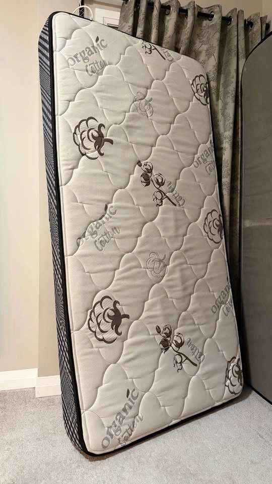 2 Organic Cotton Twin Mattresses - photo 3