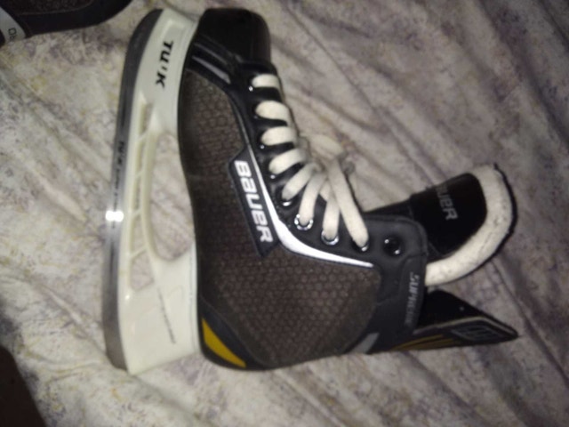 Bauer Supreme Skates