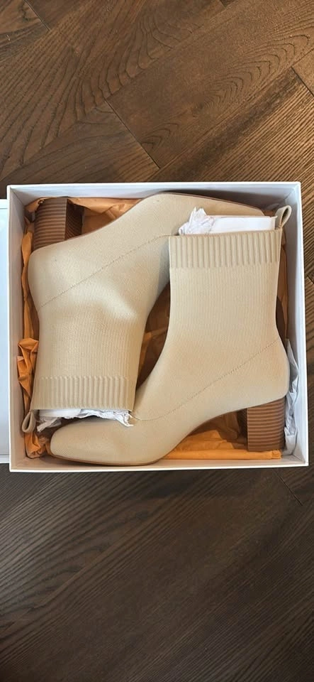 New Quince Bone Eco Stretch Boots - Size 9/9.5 - photo 5