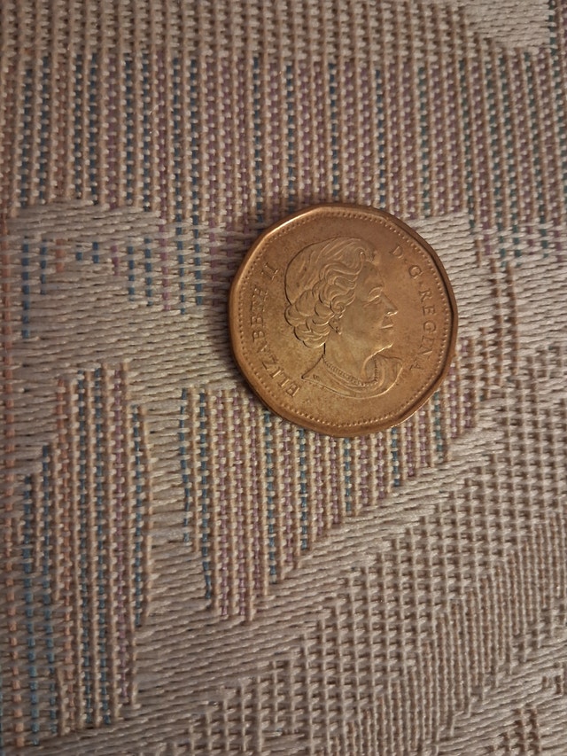 2011 Parks Canada Centennial 1 Dollar Loonie - photo 2