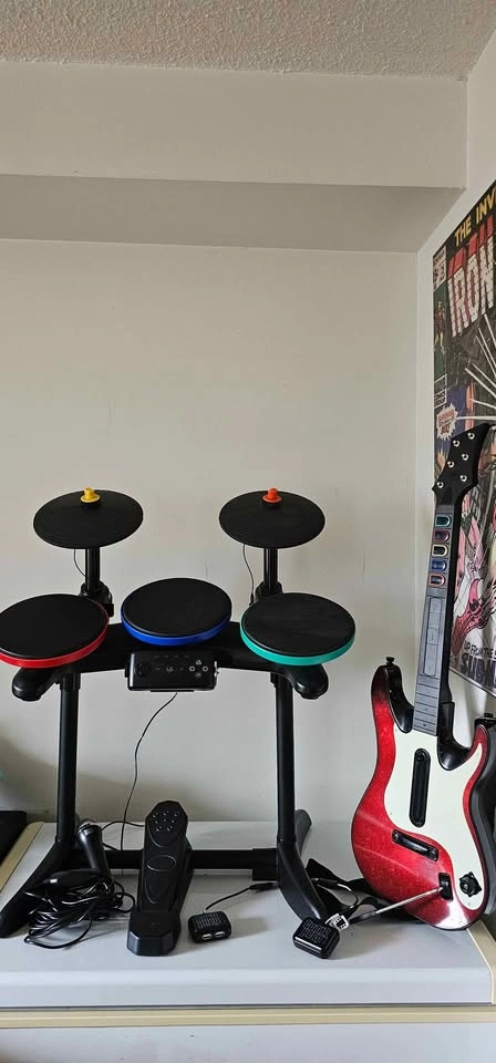 Activision Rockband Guitar Hero Bundle PS3