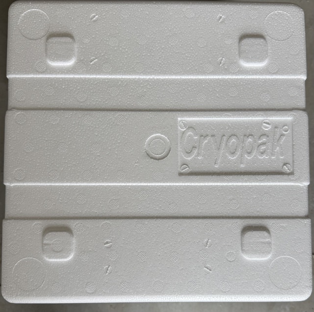 Cryopak Styrofoam Cooler with 4 Gel Ice-Packs