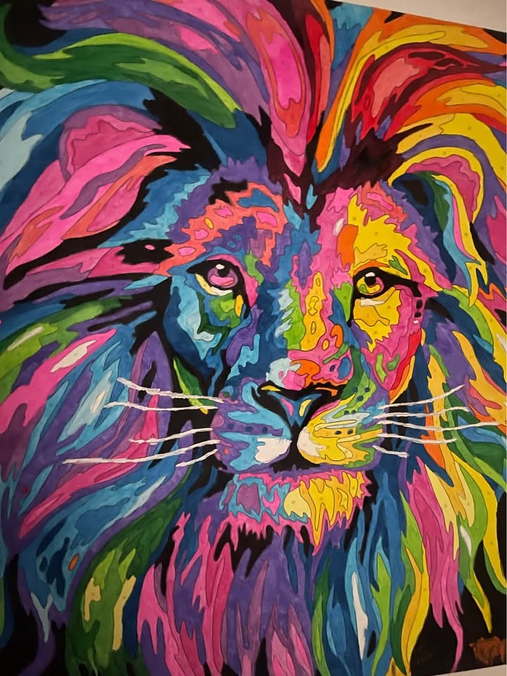 Hand-Painted Colorful Lion Canvas – Vibrant Abstract Art - photo 2