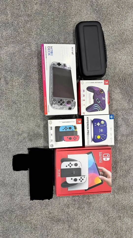 Trade/Sell Switch OLED + Accessories